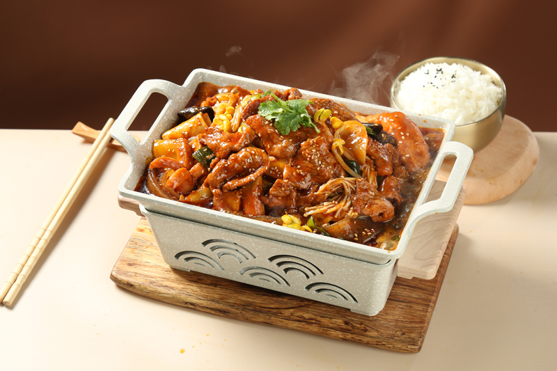 小谷姐姐新菜品铁板香锅